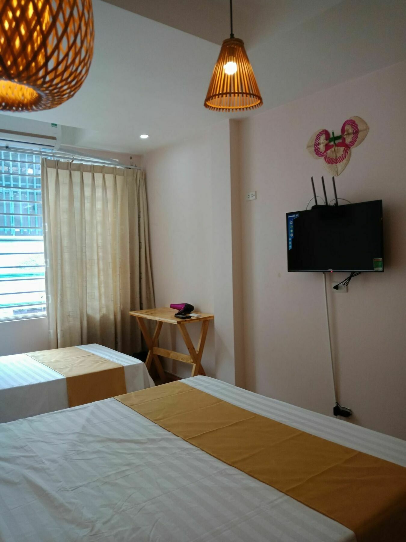 Hola Homestay Hanoi Exteriör bild
